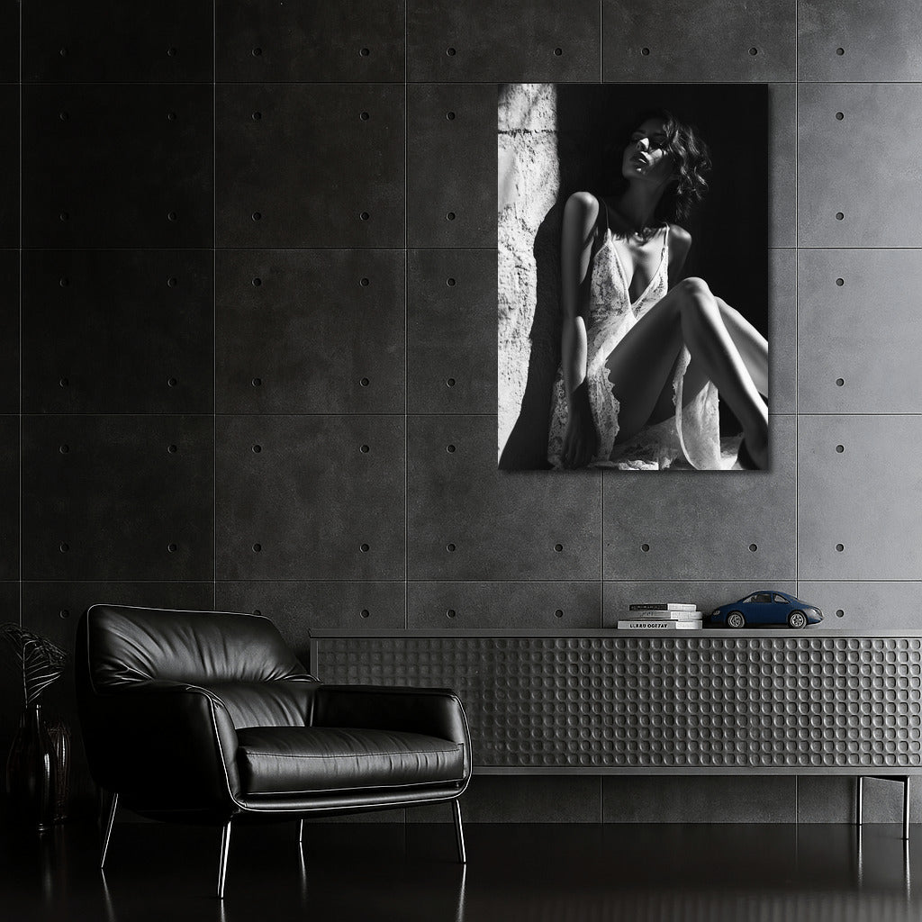 Dance of Light and Shadow: Riddle in the Frame