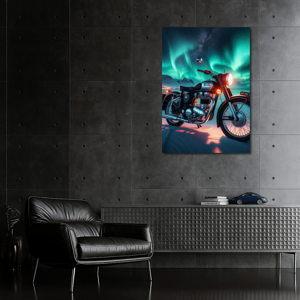 Royal Enfield under the Northern Lights: The Magic of Movement and Light