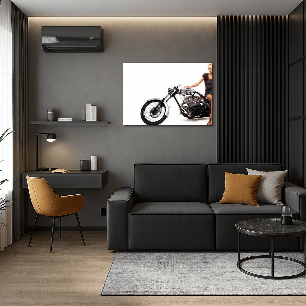 Power and Confidence: A Stylish Motorcycle for Speed Lovers