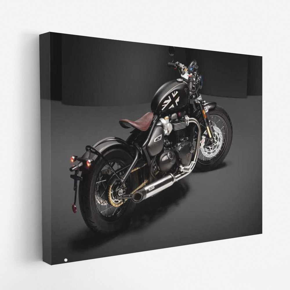 Triumph Bonneville Bobber: Elegance of Speed and Style