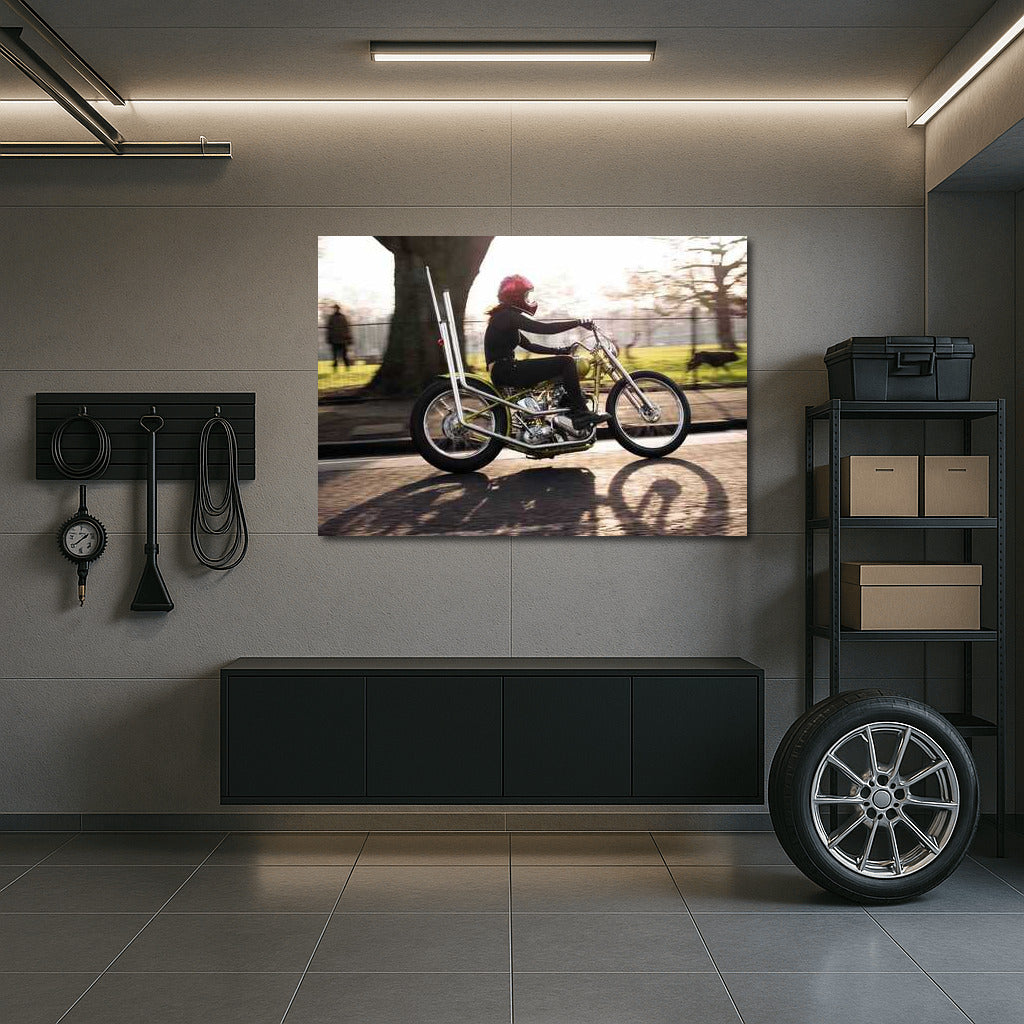 Vintage Motorcycle: Freedom and Speed in the Interior