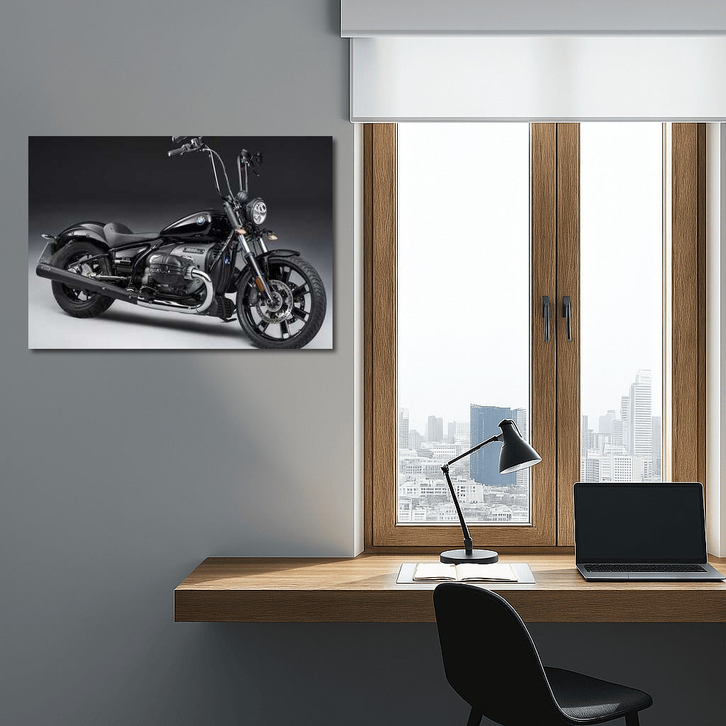 Elegant BMW R18: Dynamics and Style in Your Interior