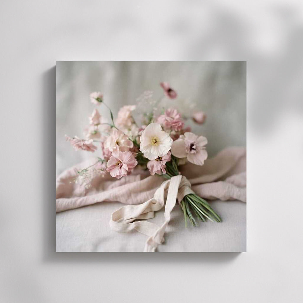 Small Bouquet of Roses: Floral Charm