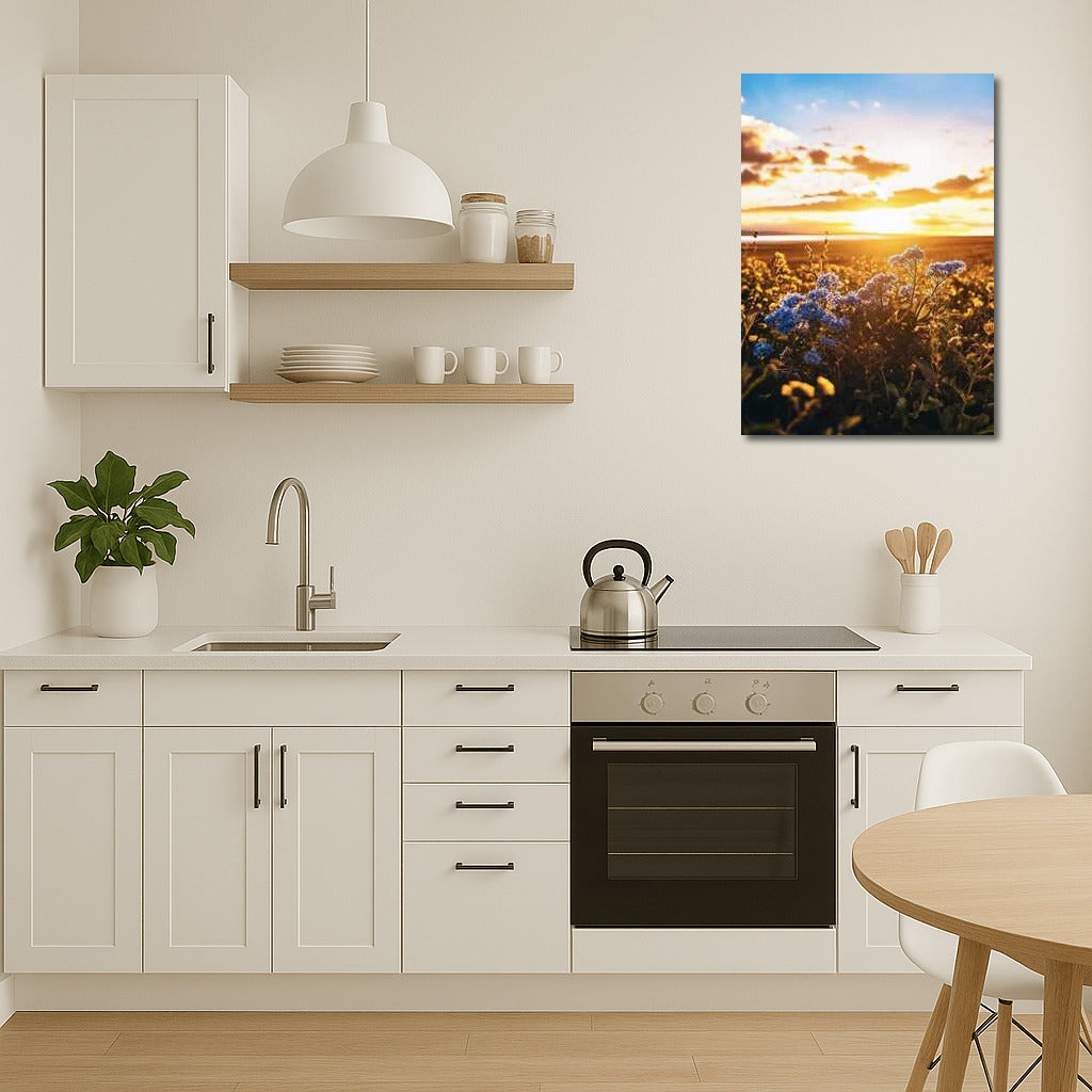 Forget-me-nots and Yellow Lilies: Natural Freshness in the Interior