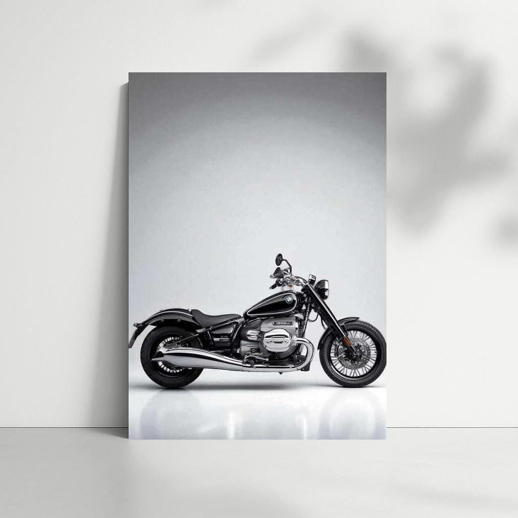 BMW R 18 Aesthetics: Minimalism and Professionalism