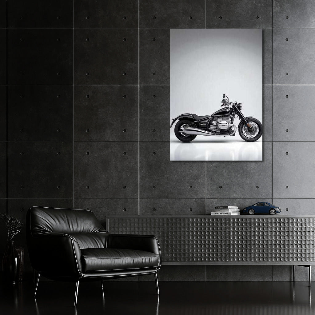 BMW R 18 Aesthetics: Minimalism and Professionalism