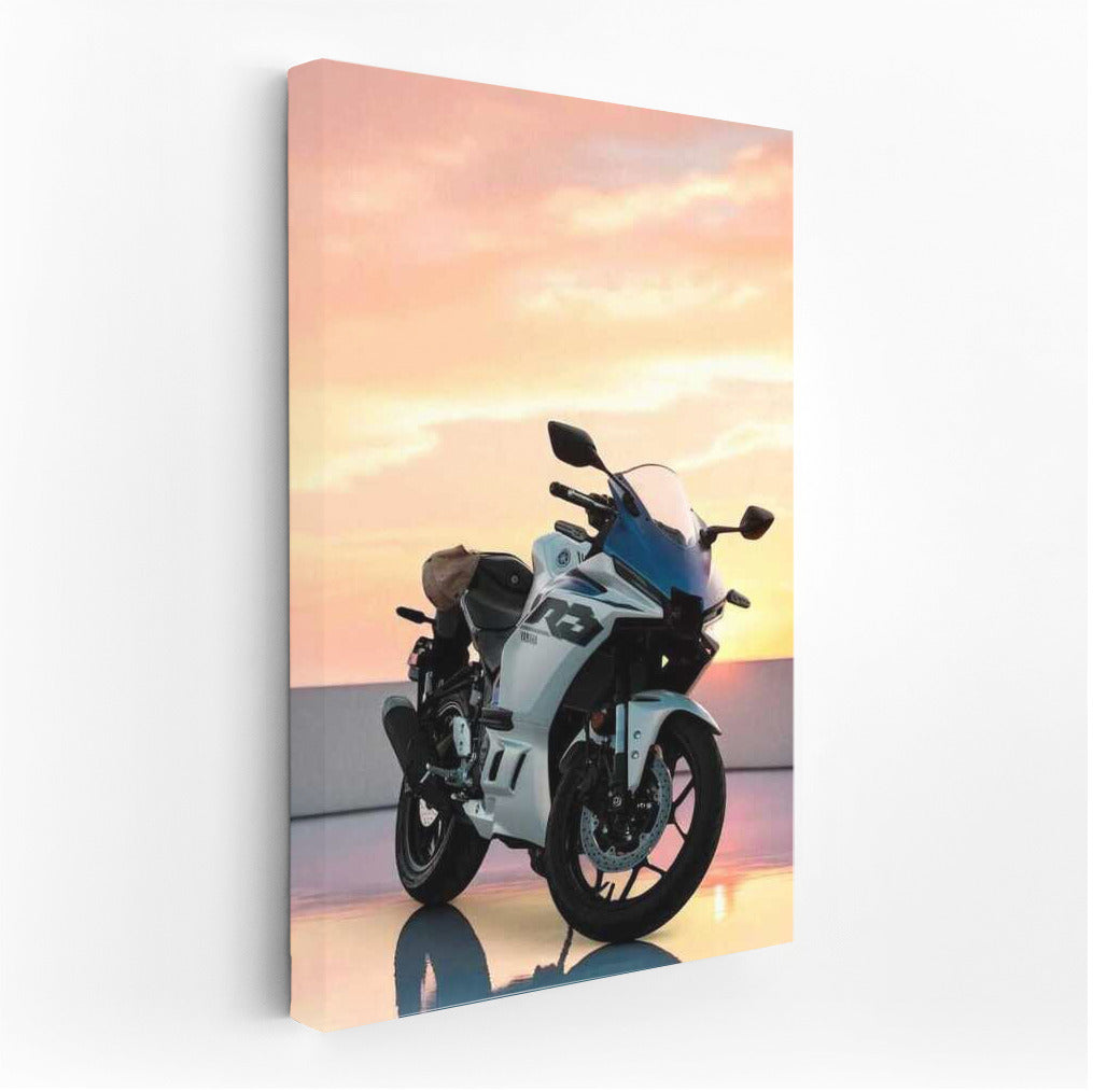 Sunset Freedom: Yamaha YZF R3 and the Spirit of Motorcycles