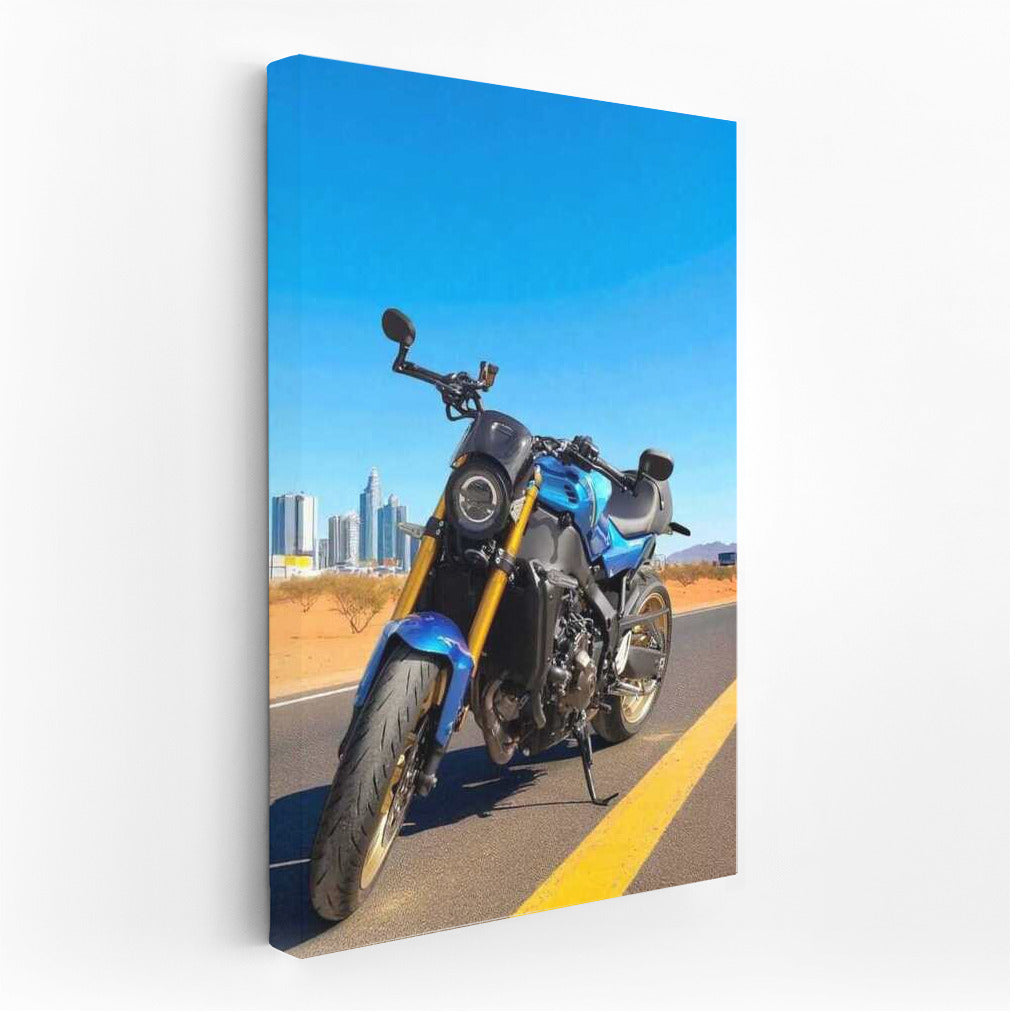 Freedom on the Horizon: Yamaha XSR900 on the Road to the Metropolis