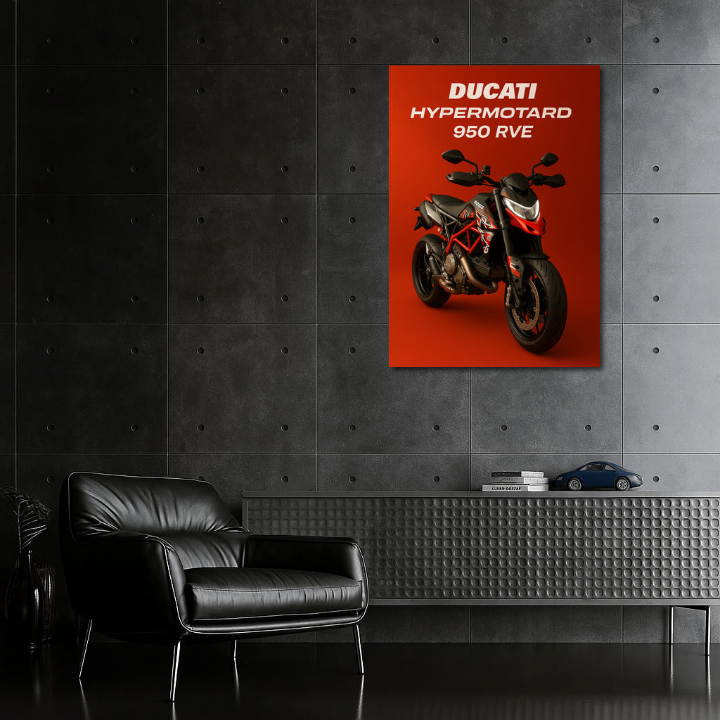 Ducati Hypermotard 950 RVE: Dynamics and Style in Motion