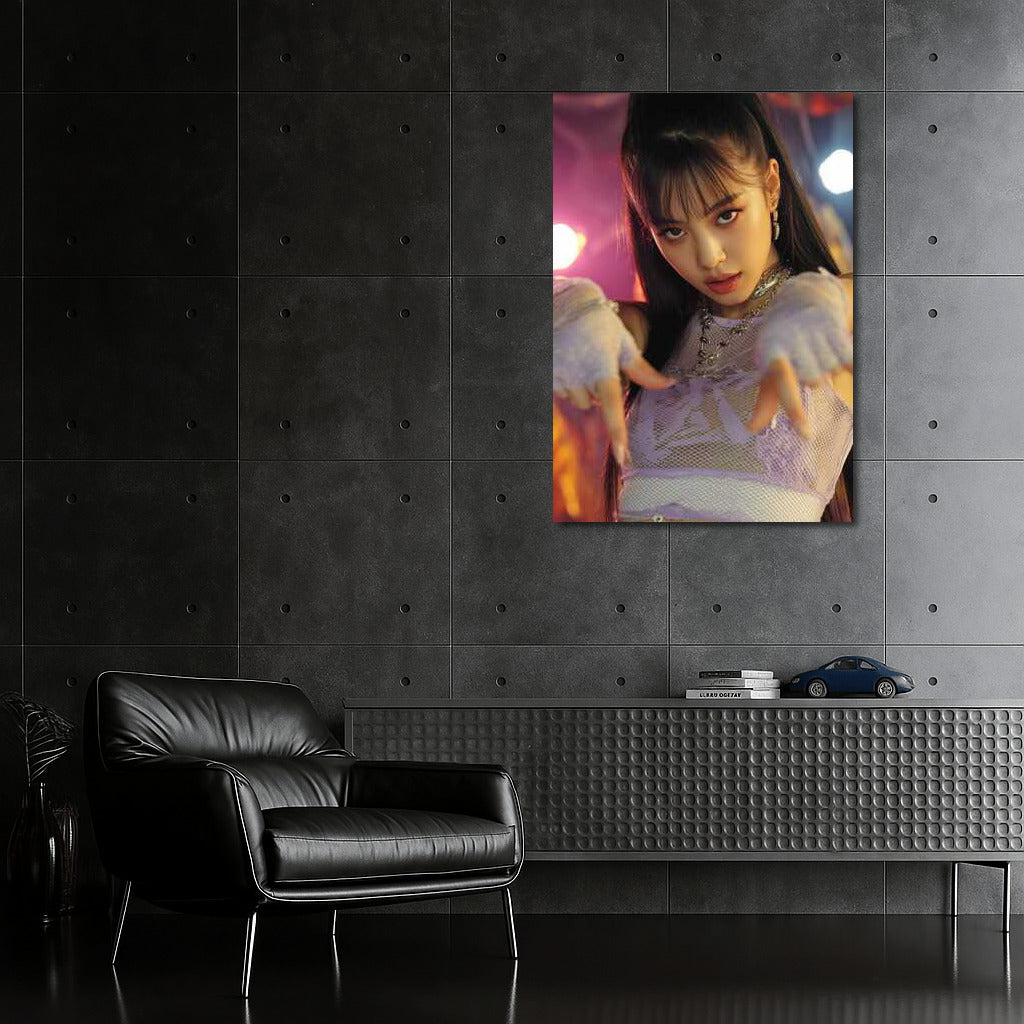 K-Pop Vortex: The Energy of Korean Culture