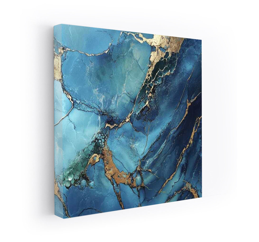 Turquoise Glow: Ocean Metallic Shine