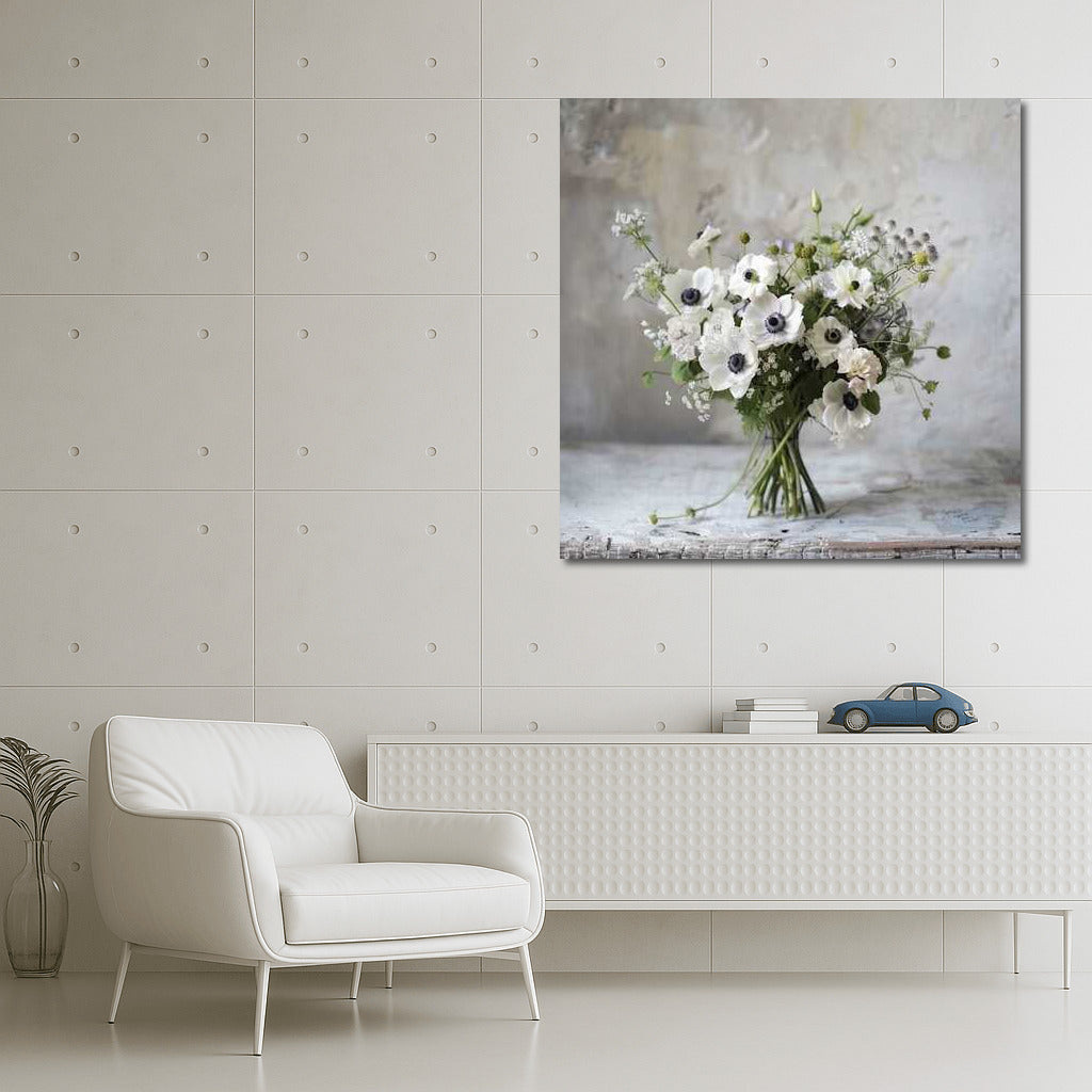 Minimalist Bouquet: Elegant Peonies and Lilies