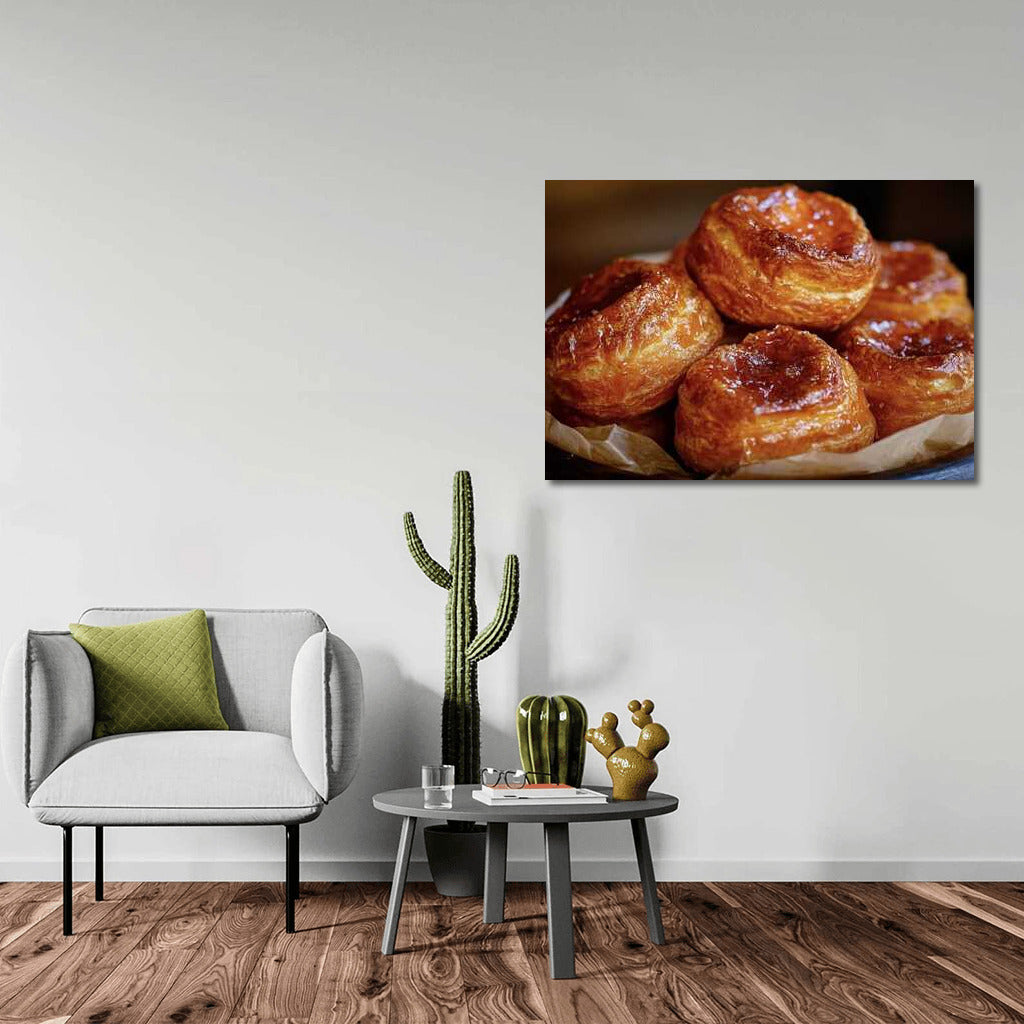 Caramel Croissants: The Scent of Baked Goods on Your Walls