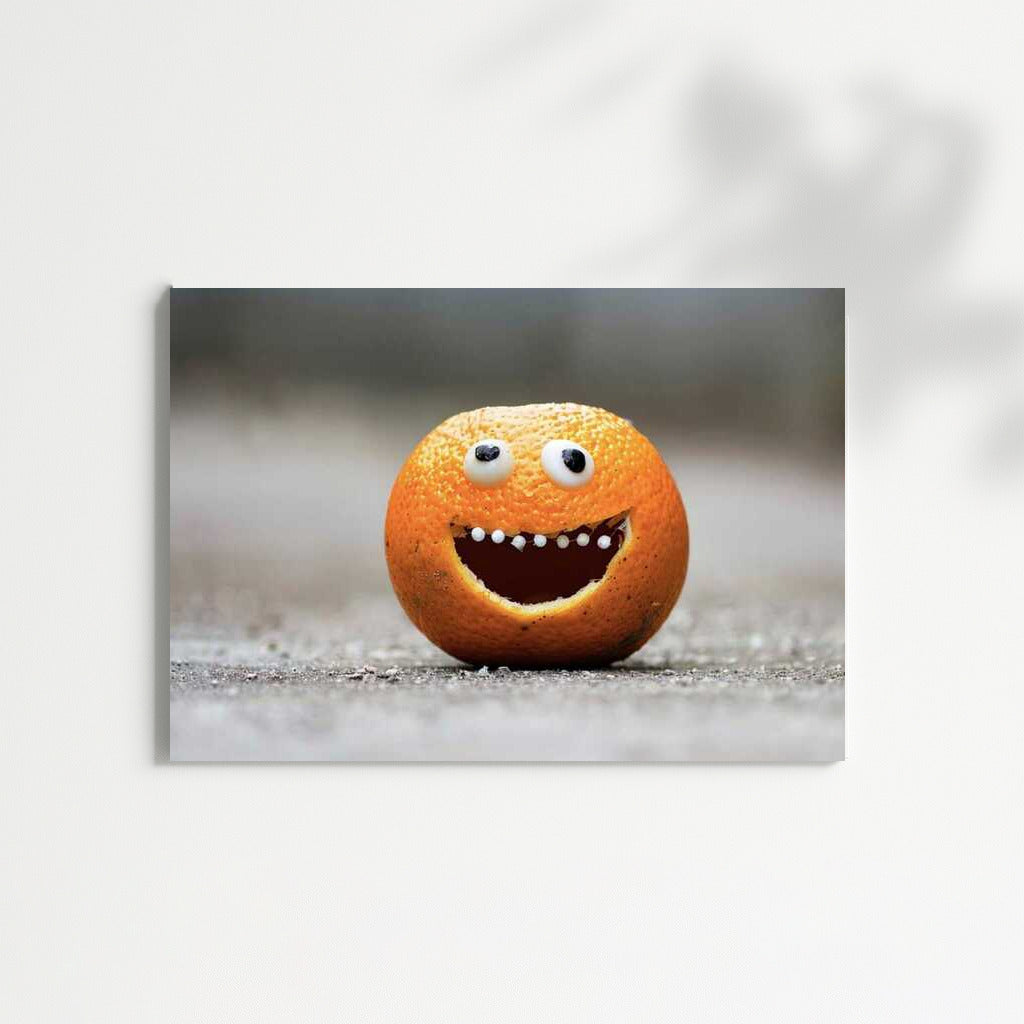 Juicy Smile: Bright Humor for Interior