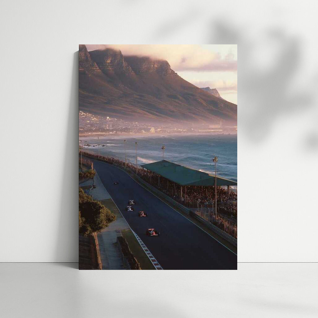 Cape Town Skyline: Where the Mountains Meet the Ocean