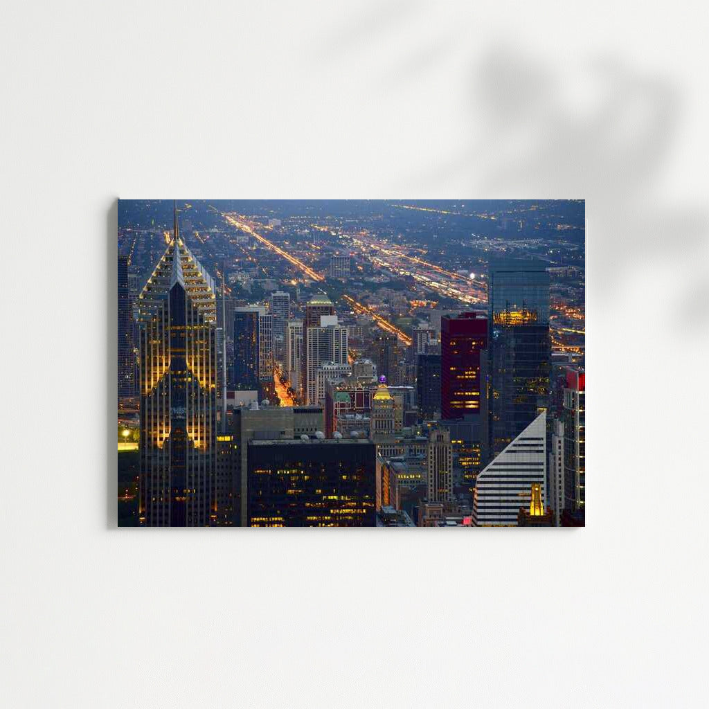 Chicago Evening Glow: Cityscape