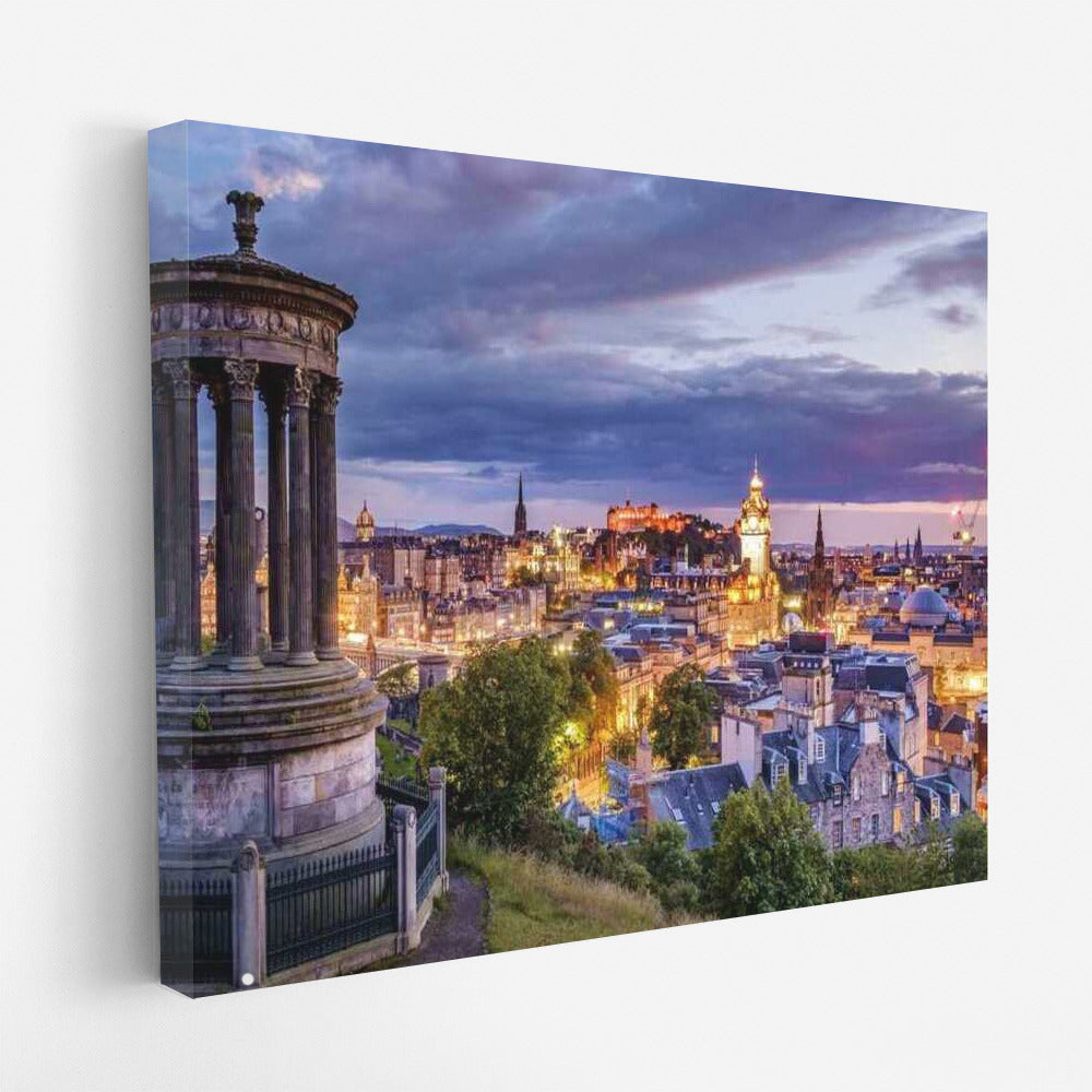 Edinburgh Twilight Lights: Scotland's Cityscape