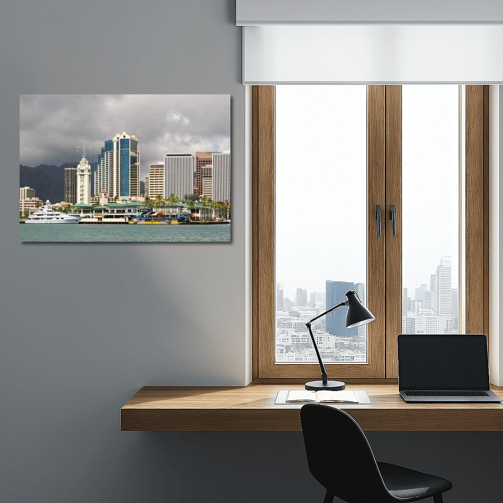 Honolulu: Skyscrapers and Ocean Breeze – Cityscapes of the USA