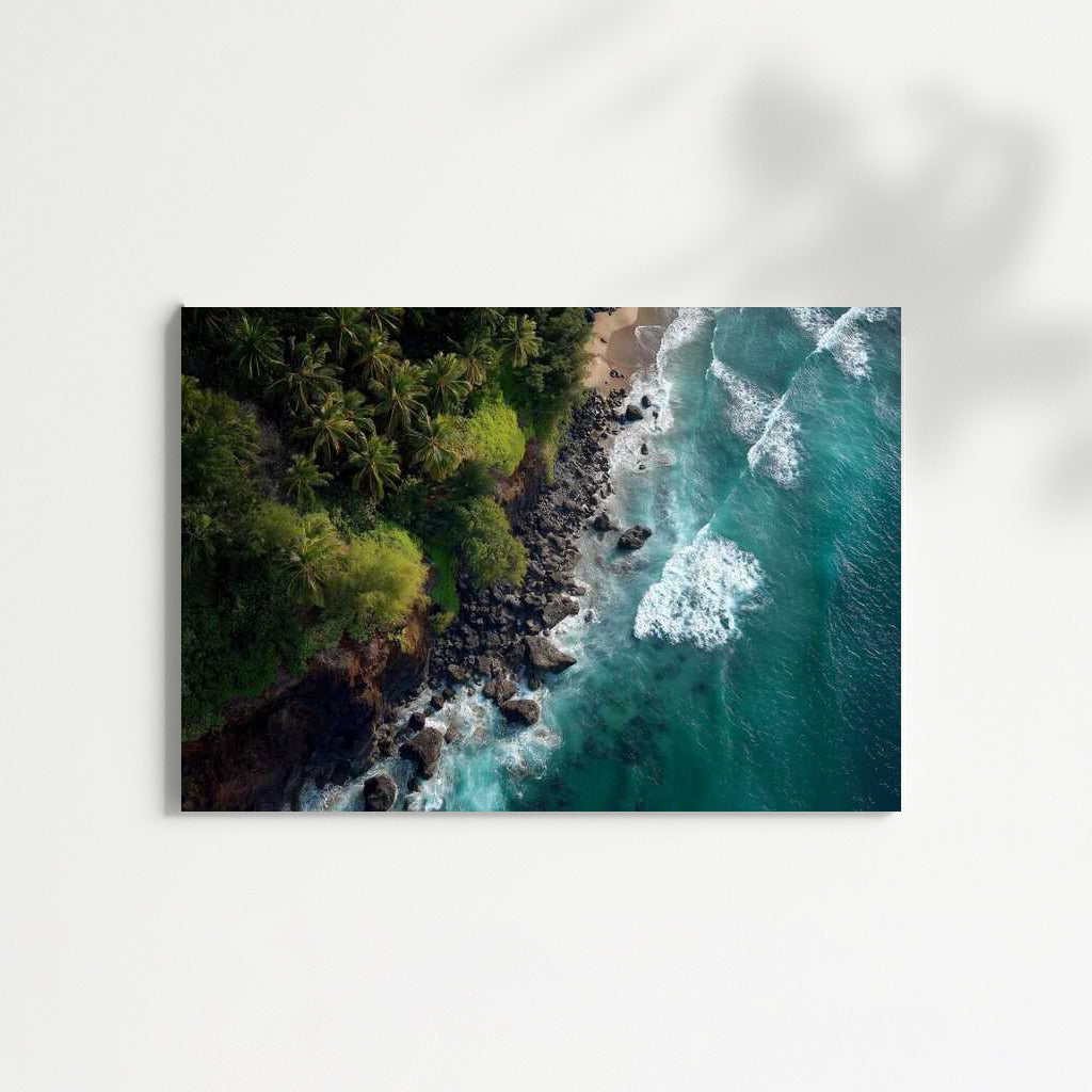 Harmony of Waves and Greenery: Honolulu in Tropical Paradise