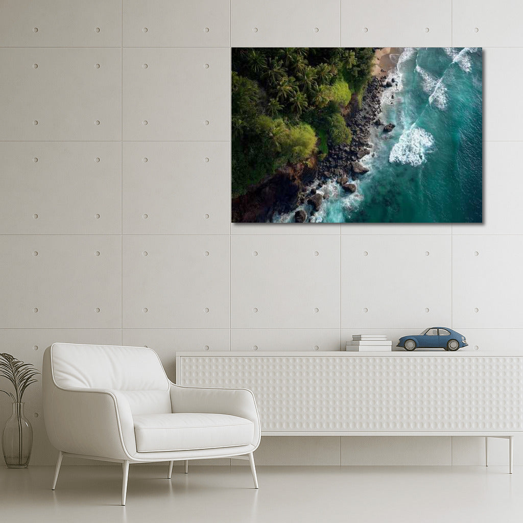 Harmony of Waves and Greenery: Honolulu in Tropical Paradise