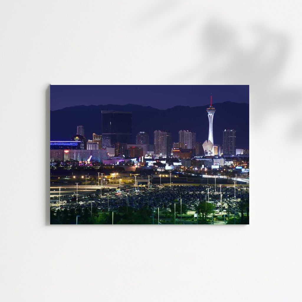 Neon Night Las Vegas: Cityscapes Skylines USA