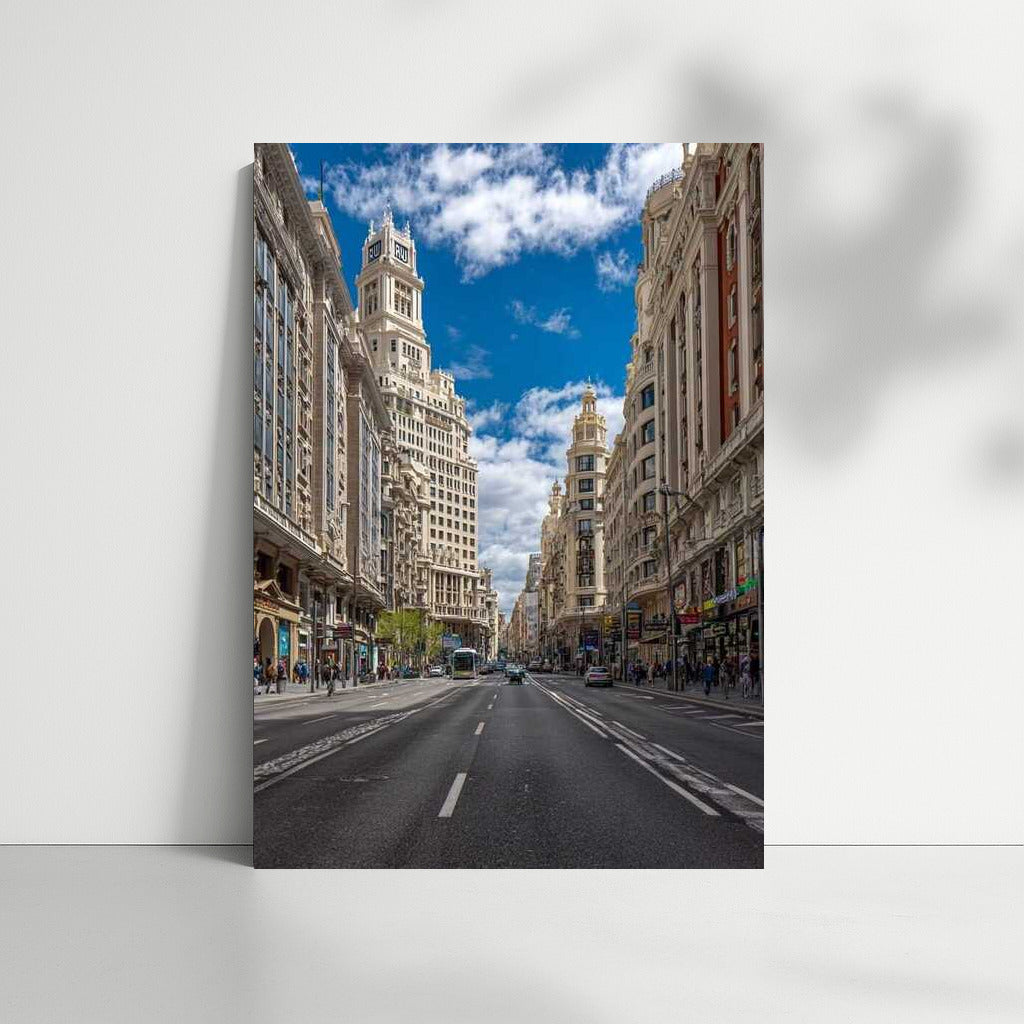 Madrid Symphony: The Dynamics of Streets and the Grandeur of Skyscrapers