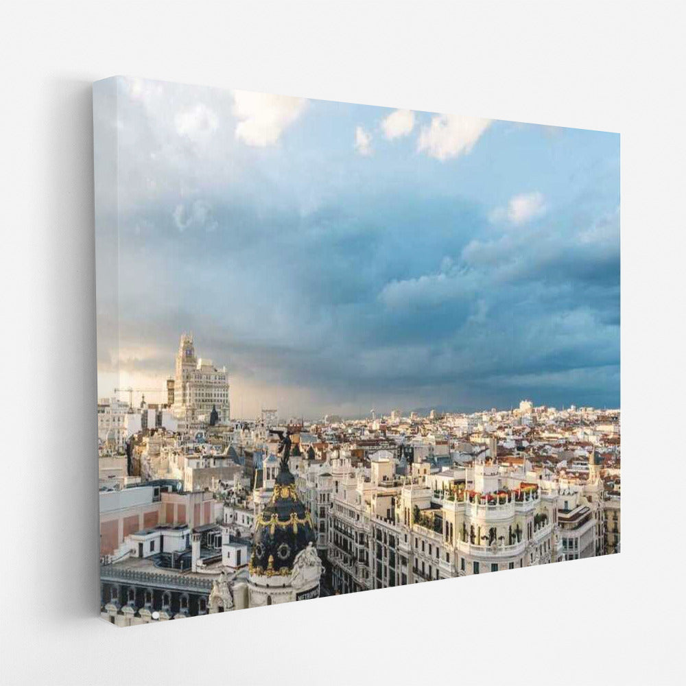 Horizon Magic: Madrid Skyline