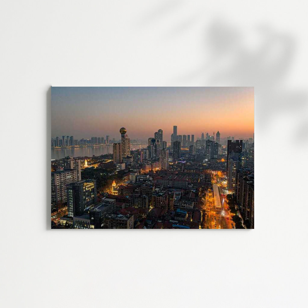 Mumbai Night Glow: City Dynamics in Cityscapes Skylines