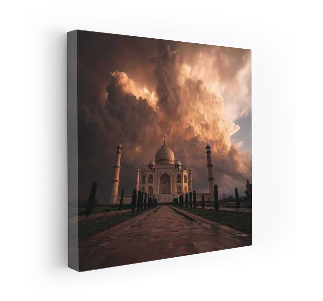 Taj Mahal at Sunset: New Delhi's Magical Silhouette