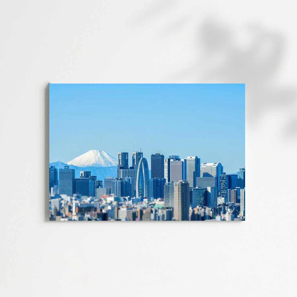 Tokyo: Urban Chic with Majestic Fuji