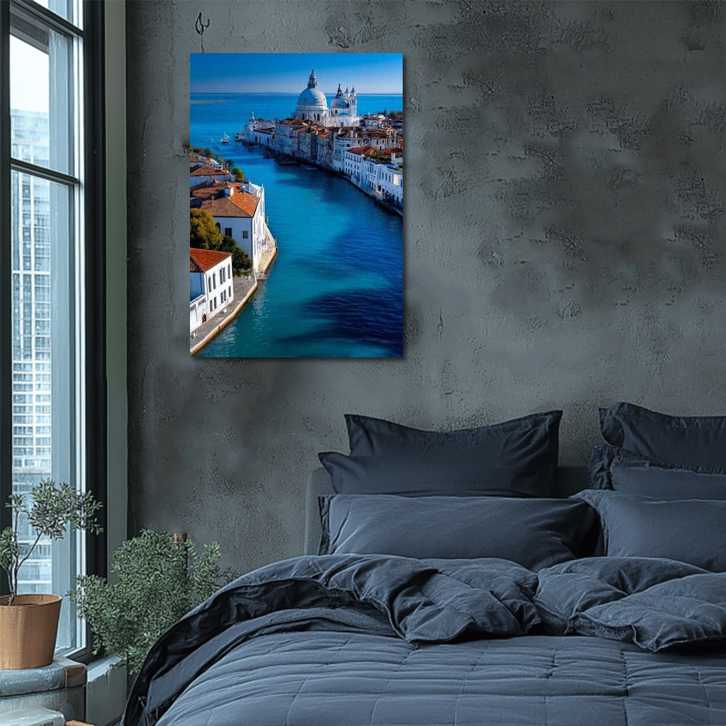 Venice in Glow: Cityscapes and Skylines of Italy