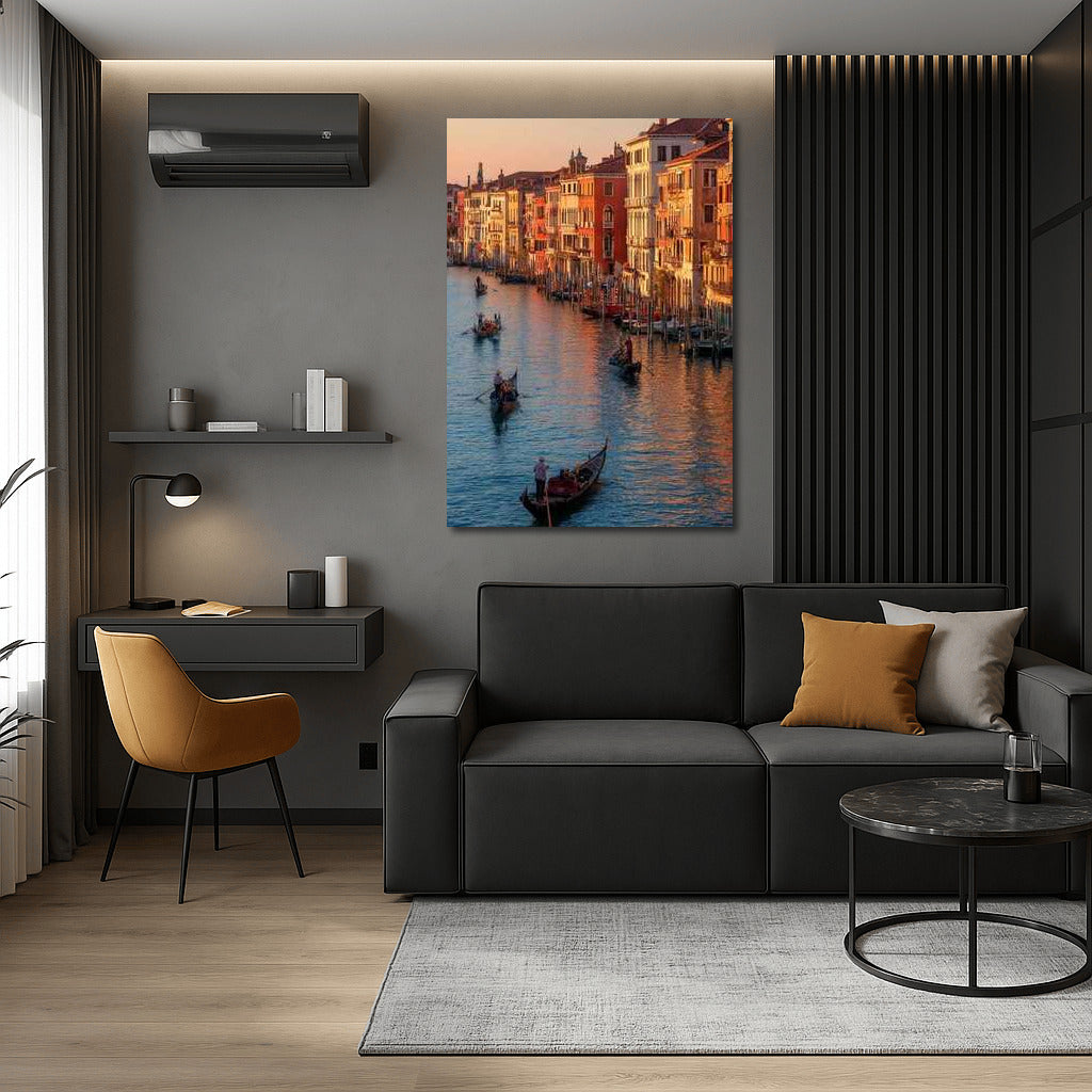 Venice at Sunset: Urban Romance in the Heart of Italy