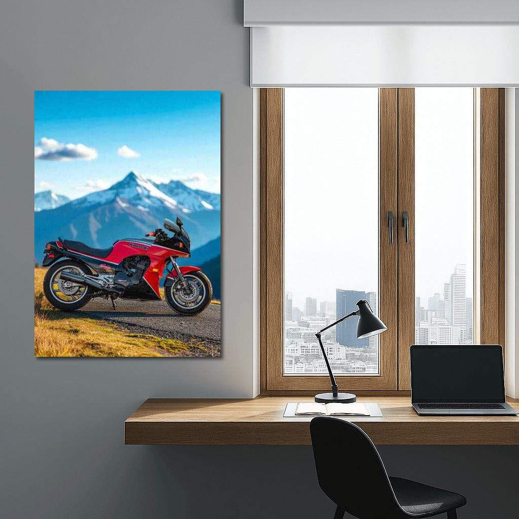 Kawasaki Ninja ZX900: Power against a mountain backdrop