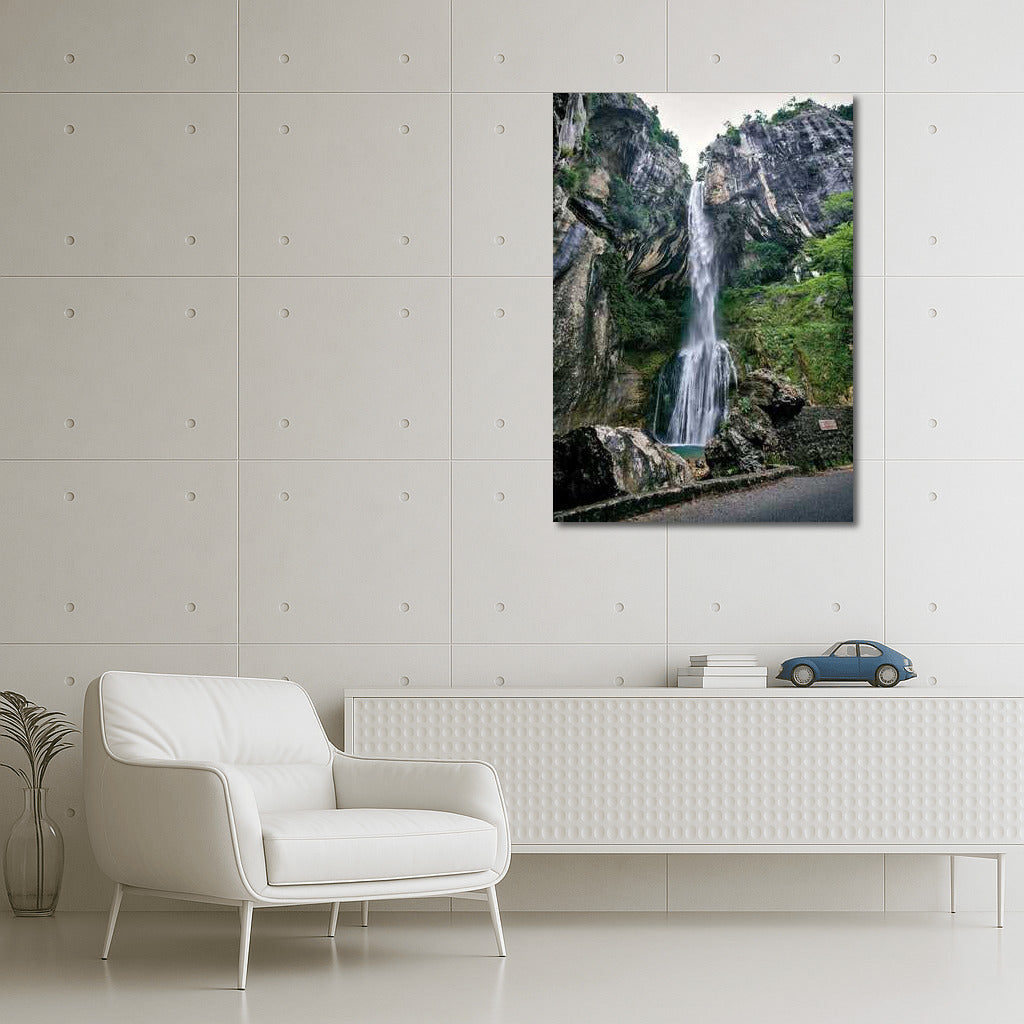 Freshness of the Waterfall: Harmony of Natural Landscapes