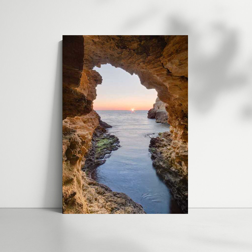 Sunset Glow: The Majesty of Canyons and Natural Landscapes