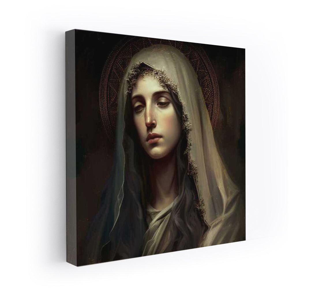 Holy Virgin Mary: Image of Tranquility and Beauty