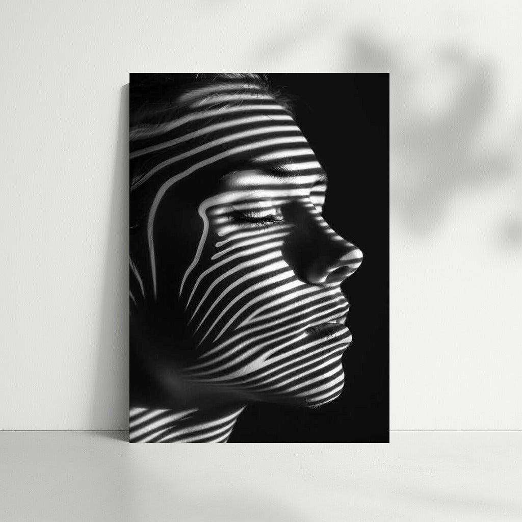 Lines of Light: The Feminine Image in Depth