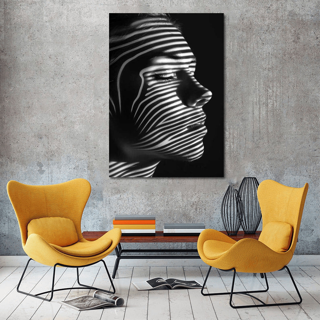Lines of Light: The Feminine Image in Depth