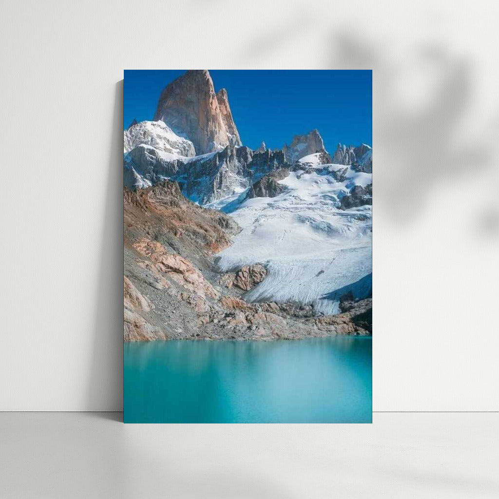 The Majesty of the Argentine Mountains: Turquoise Waters and Nature