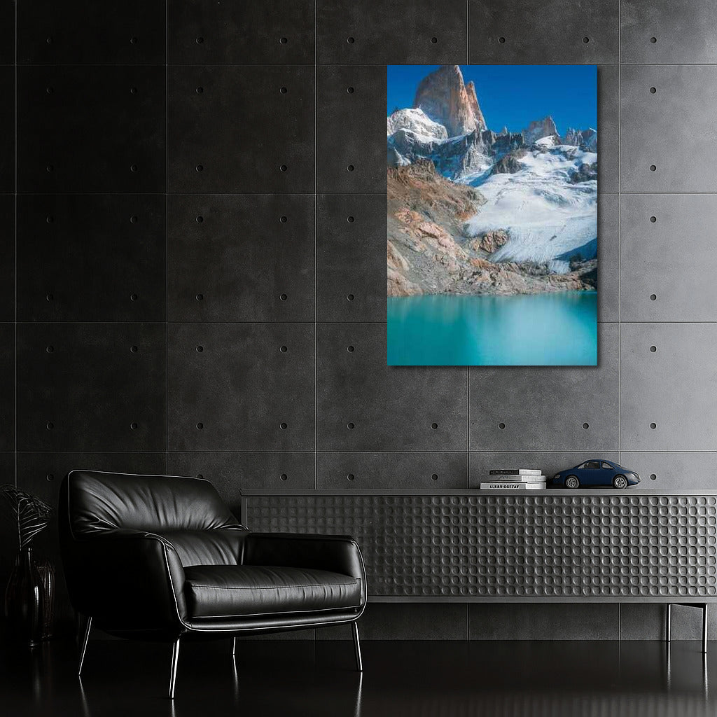 The Majesty of the Argentine Mountains: Turquoise Waters and Nature
