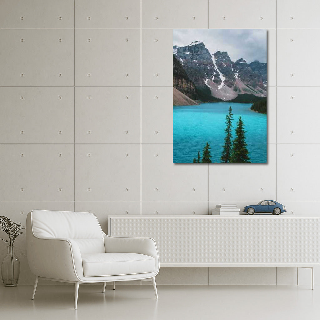The Majesty of the Canadian Mountains and Lakes: Country Landscape