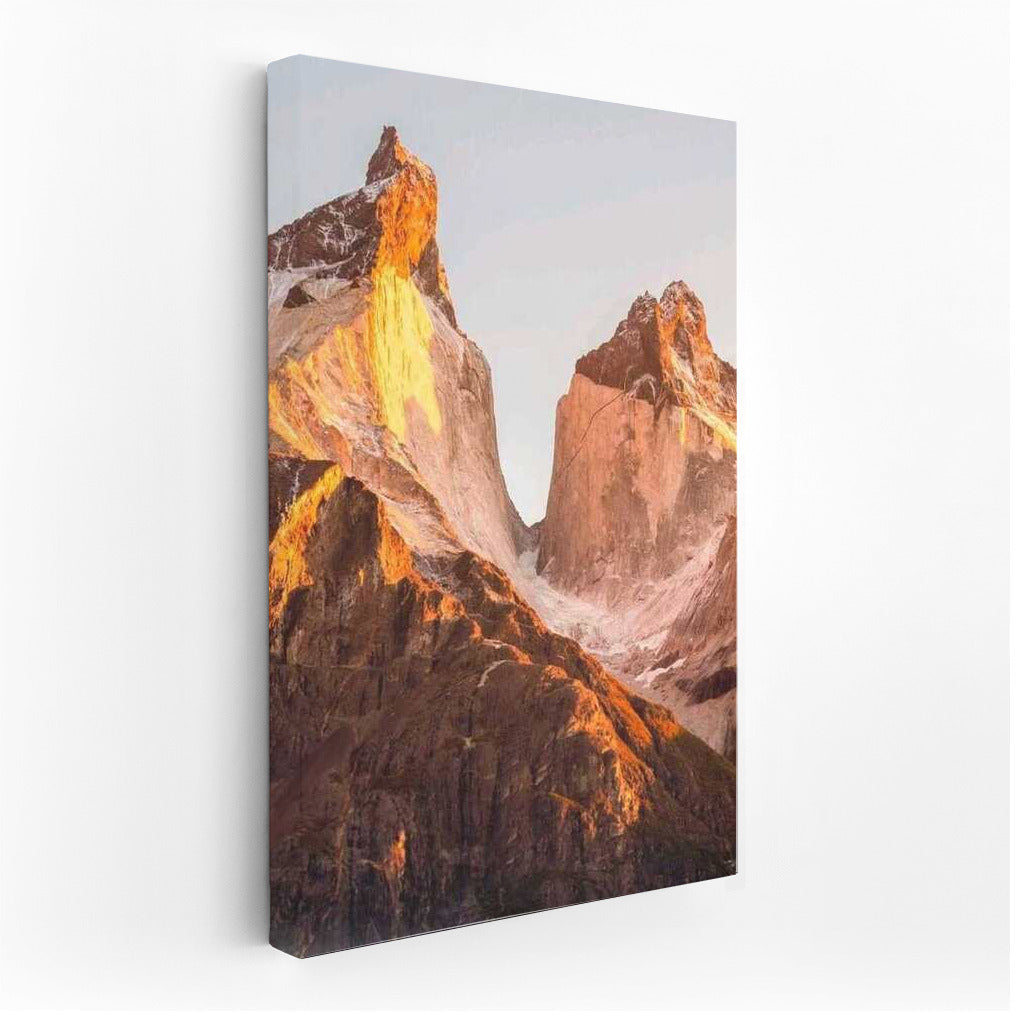 The Majesty of Chile's Peaks: Natural Inspiration