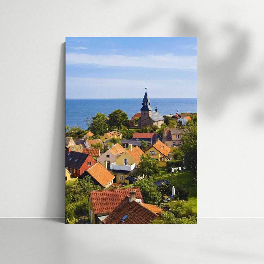 Vibrant Danish Homes: Idyll in Country Style