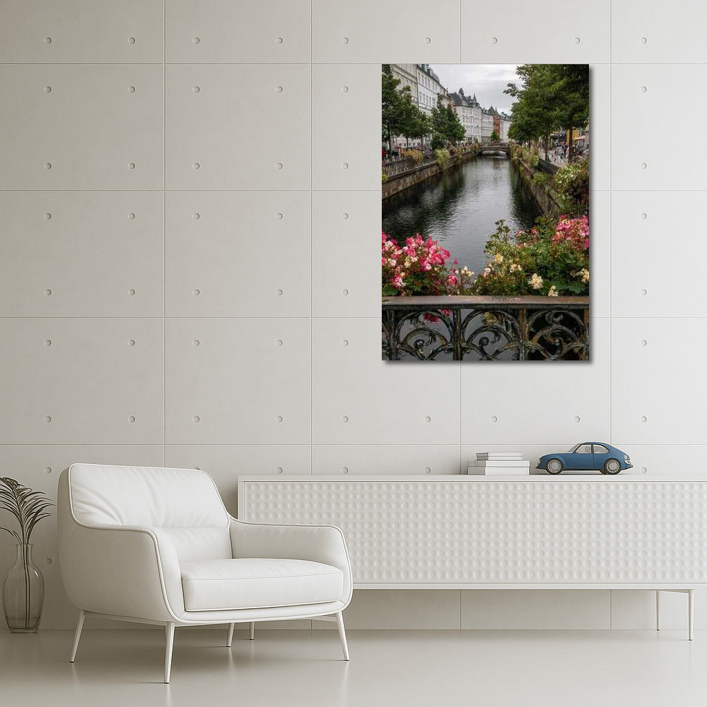 Cozy Streets of Denmark: The Tranquility of the Canal