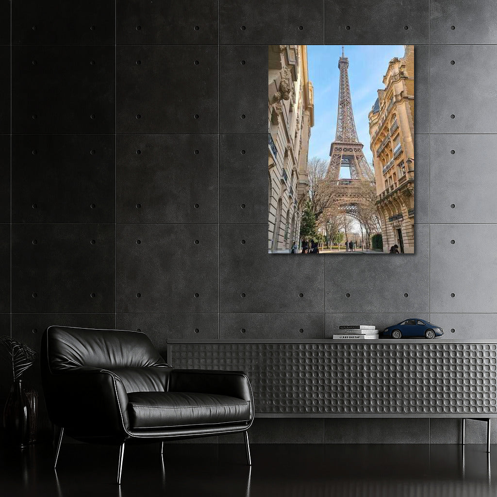 Eiffel Tower: Romance of the Streets of Paris, France