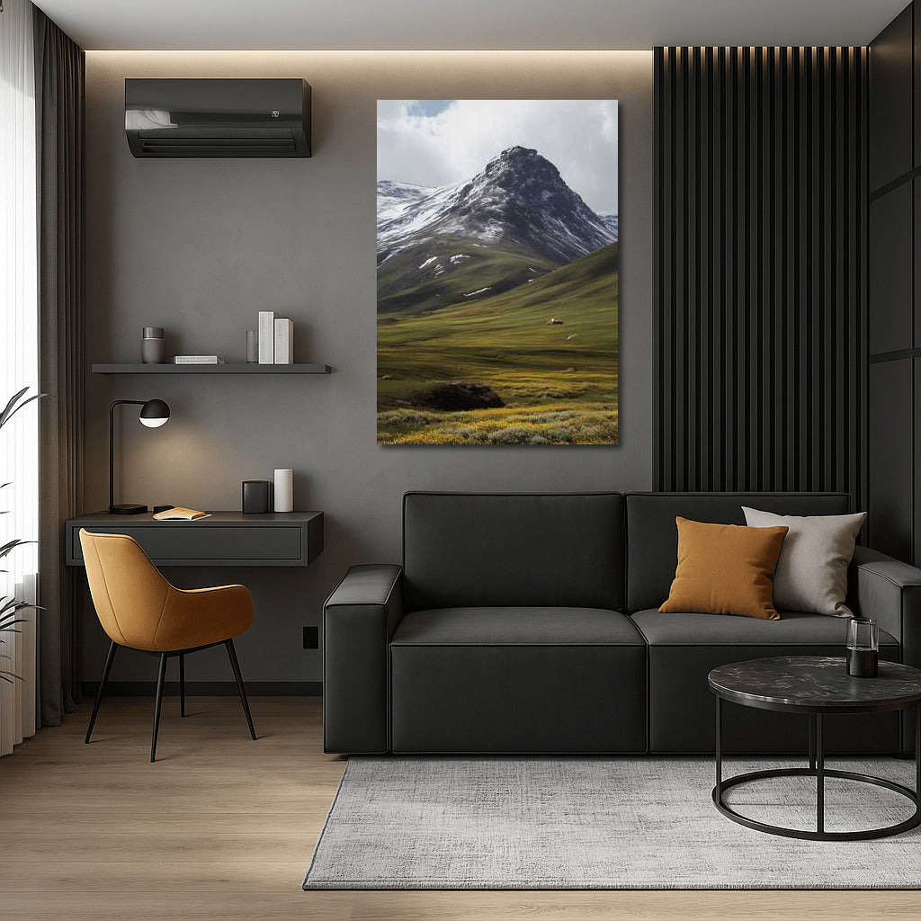 Iceland's Mountain Top: Green Spaces and Natural Charm