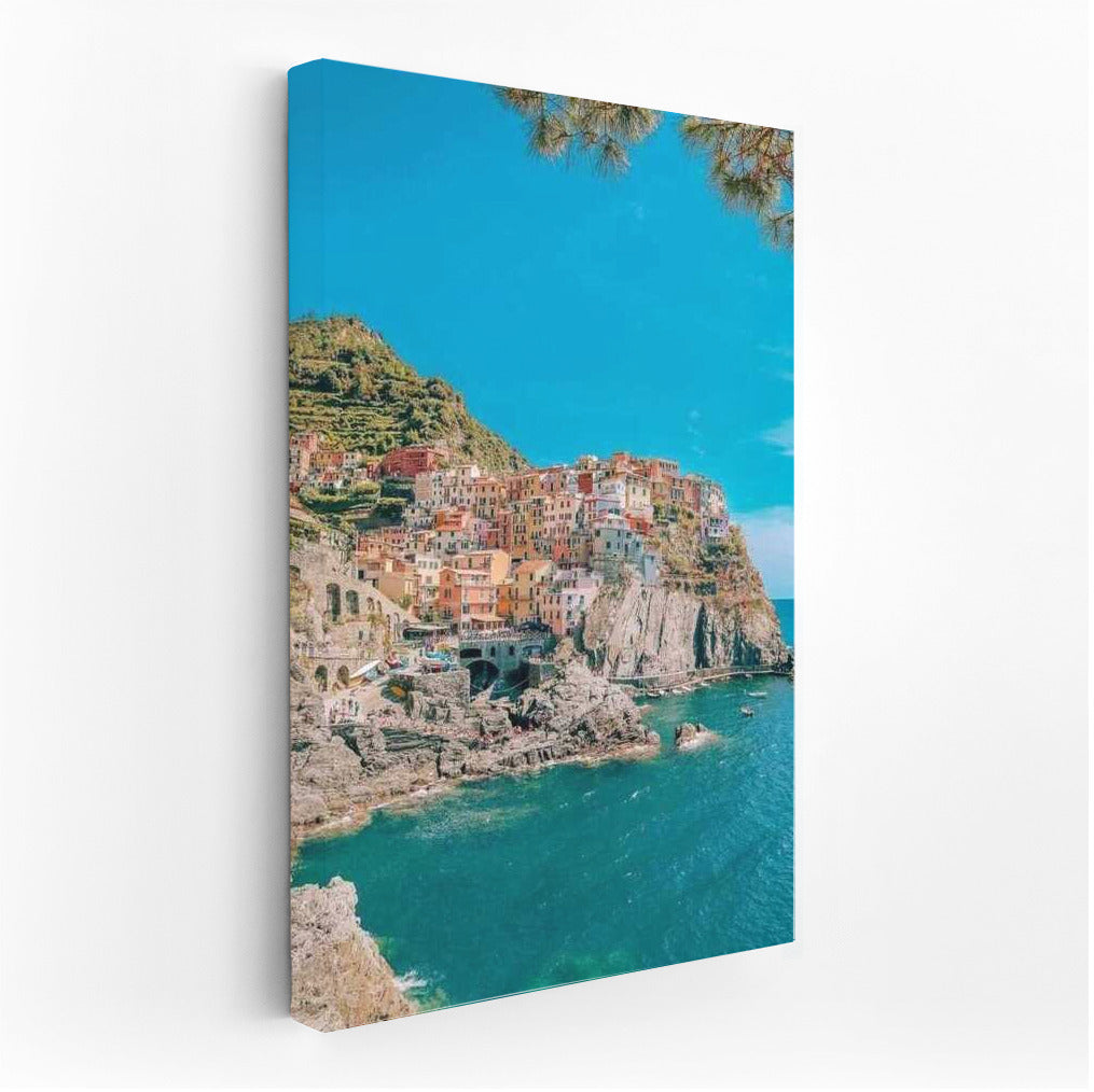 Manarola: The Picturesque Italian Coast