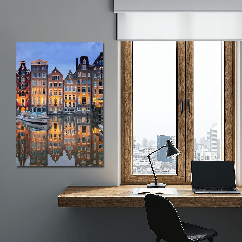 Dutch Facades: The Glitter of the Netherlands in the Mirror of Water