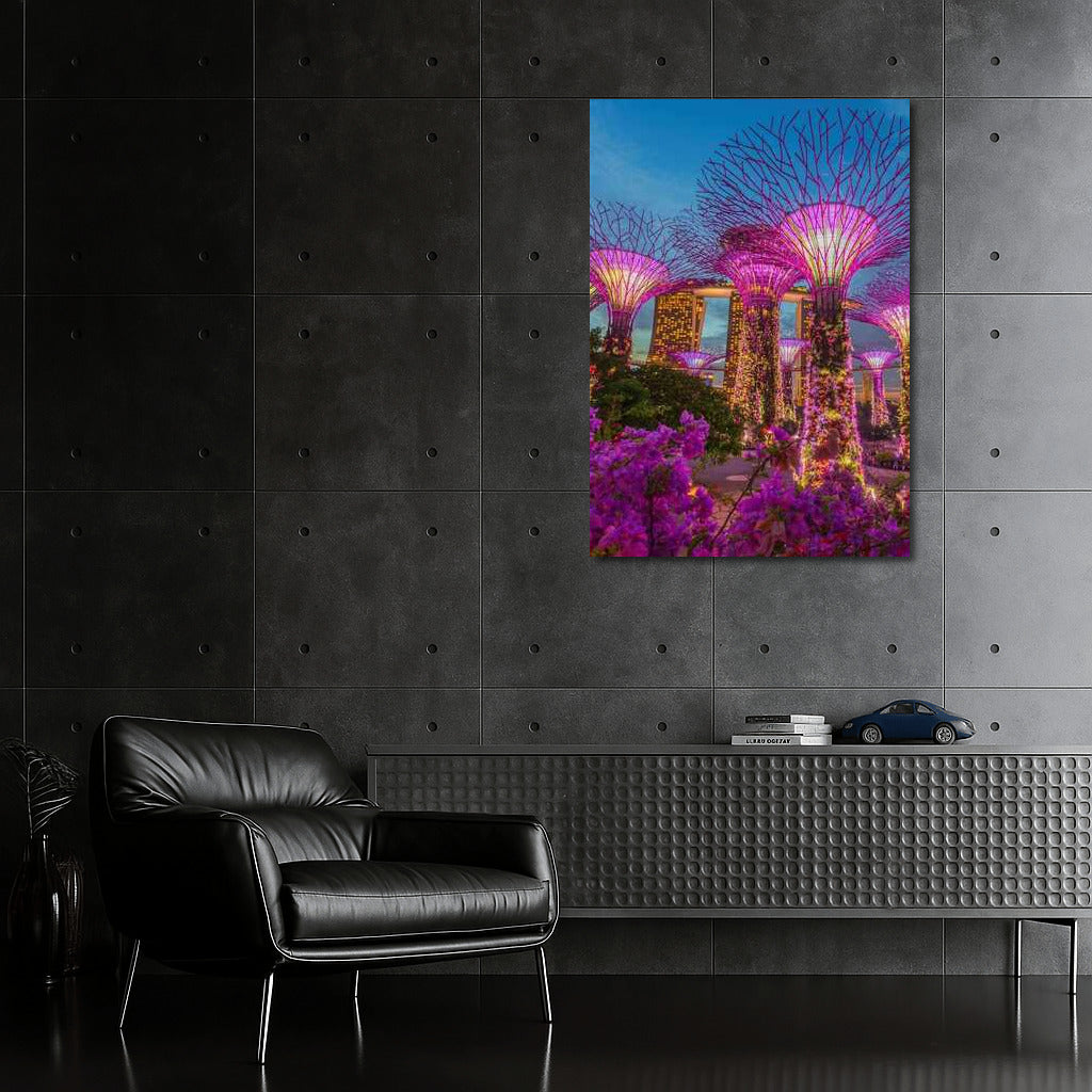Glowing Singapore: City of Dreams and Reality