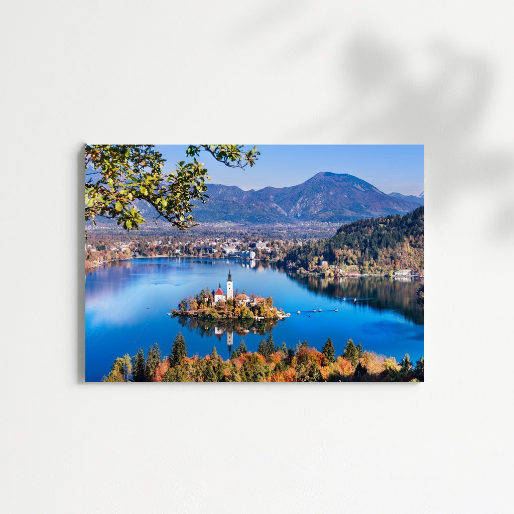 Slovenia: Idyllic Island with Mountains as Backdrop